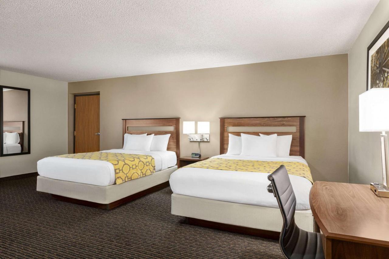 Baymont By Wyndham Whitefish Hotel Exterior photo