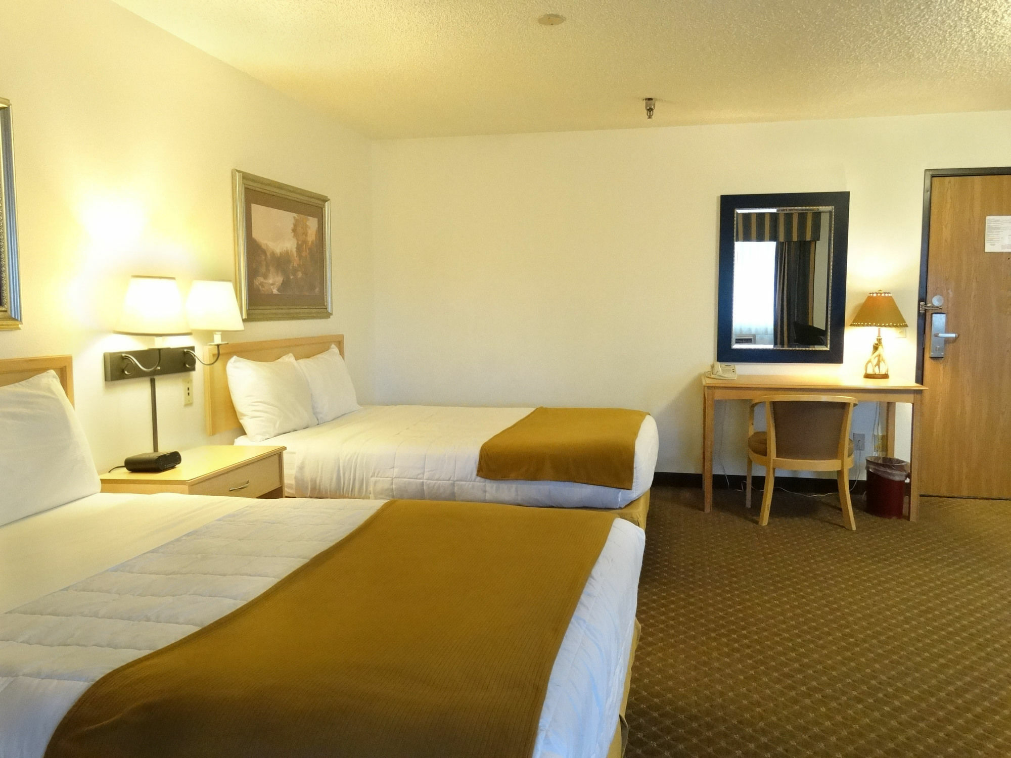 Baymont By Wyndham Whitefish Hotel Exterior photo